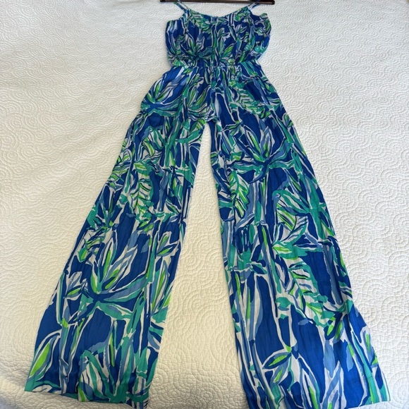 Lilly Pulitzer Blue and White Tropical Jumpsuit - Picture 2 of 13